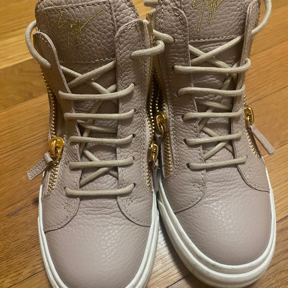 Giuseppe Zanotti sneakers